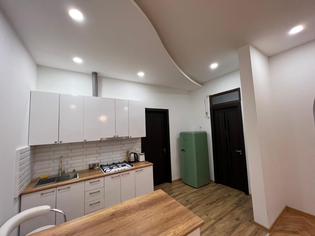Cosy Apartment In Tbilisi Centre Zewnętrze zdjęcie